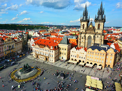プラハ　旧市街広場／イメージ