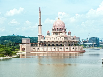27ピンクモスク（画像提供：マレーシア政府観光局）
